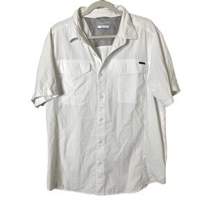 White Men’s Large Omni-Shade Button Front Short Sleeve Shirt